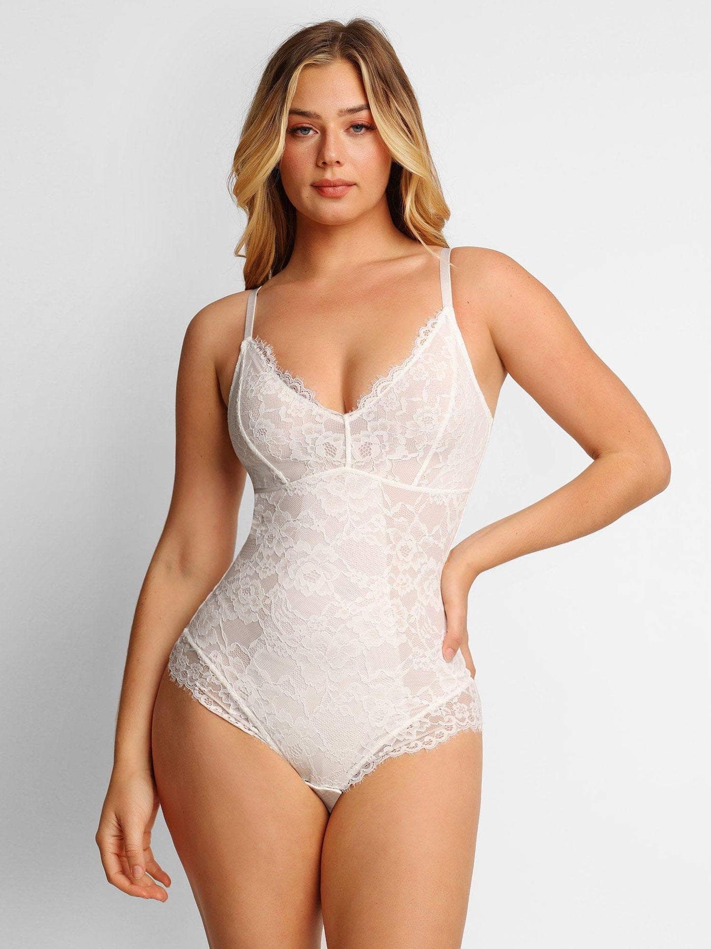 The Shapewear Bodysuits Lace Smooth Firm Control Thong