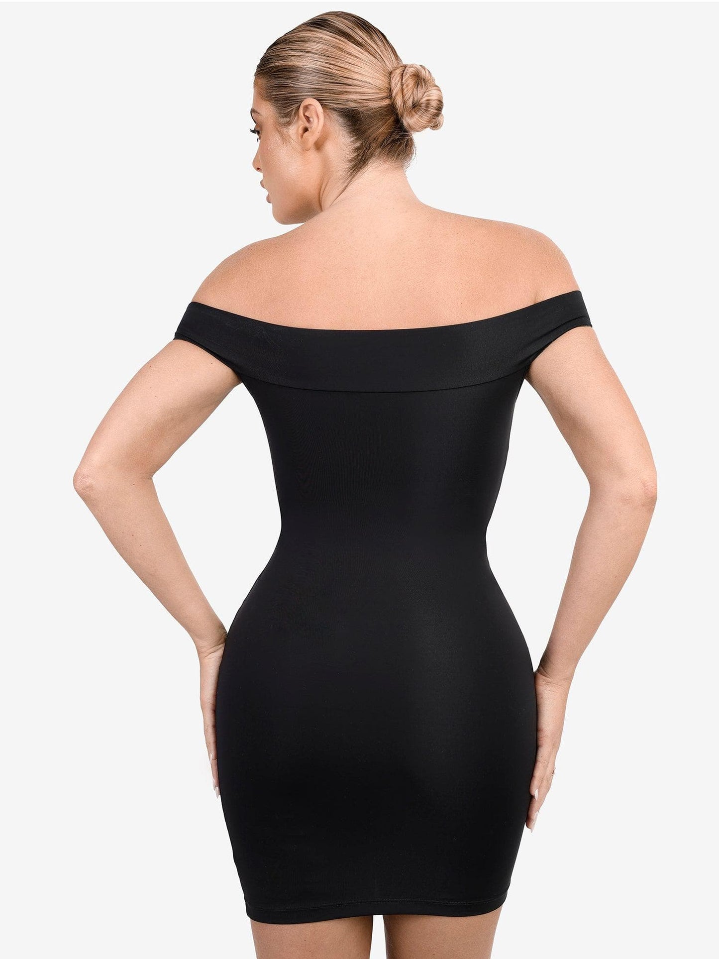 The Shapewear Dresses Crew Neck Sleeveless Midi